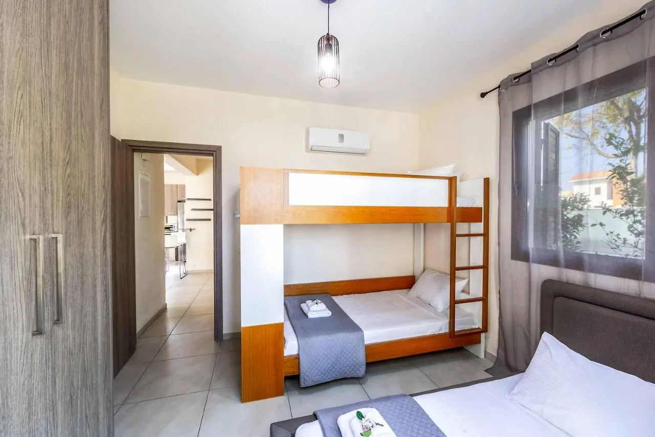 Ionion Seaside Villa Айя-Напа Кипр